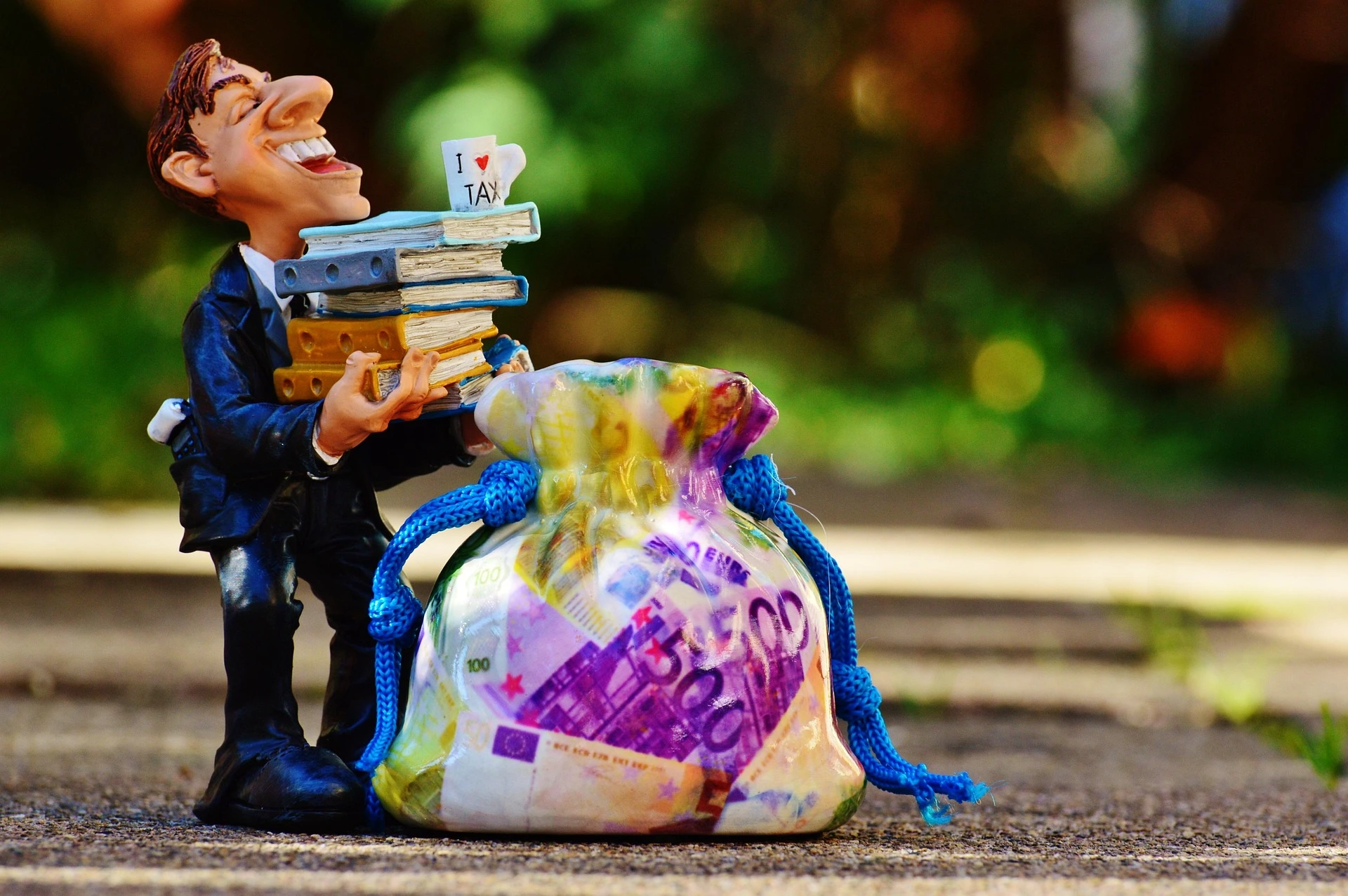 Lo que la DIAN ya sabe de usted: cómo leer su información exógena
