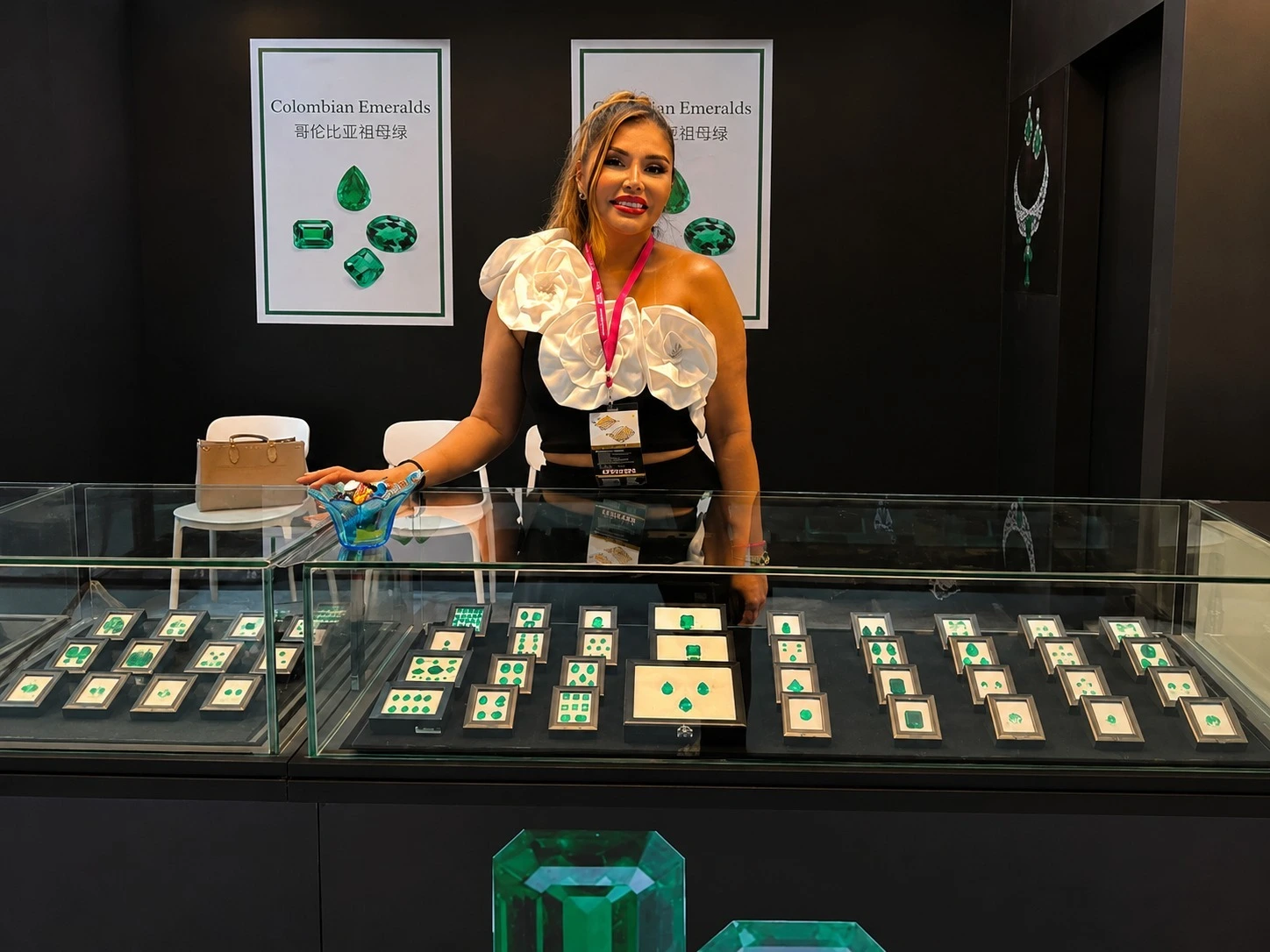 Esmeraldas colombianas: liderazgo femenino en la exportación global