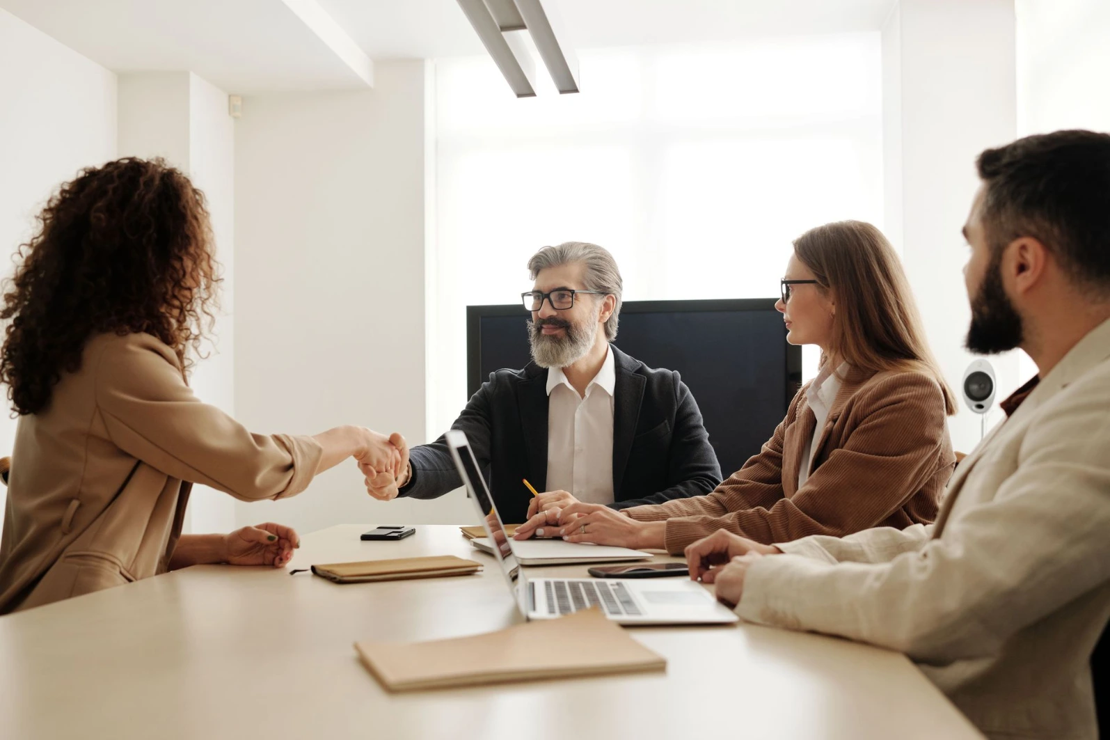 Jornada laboral de 42 horas: productividad en el centro del reto empresarial