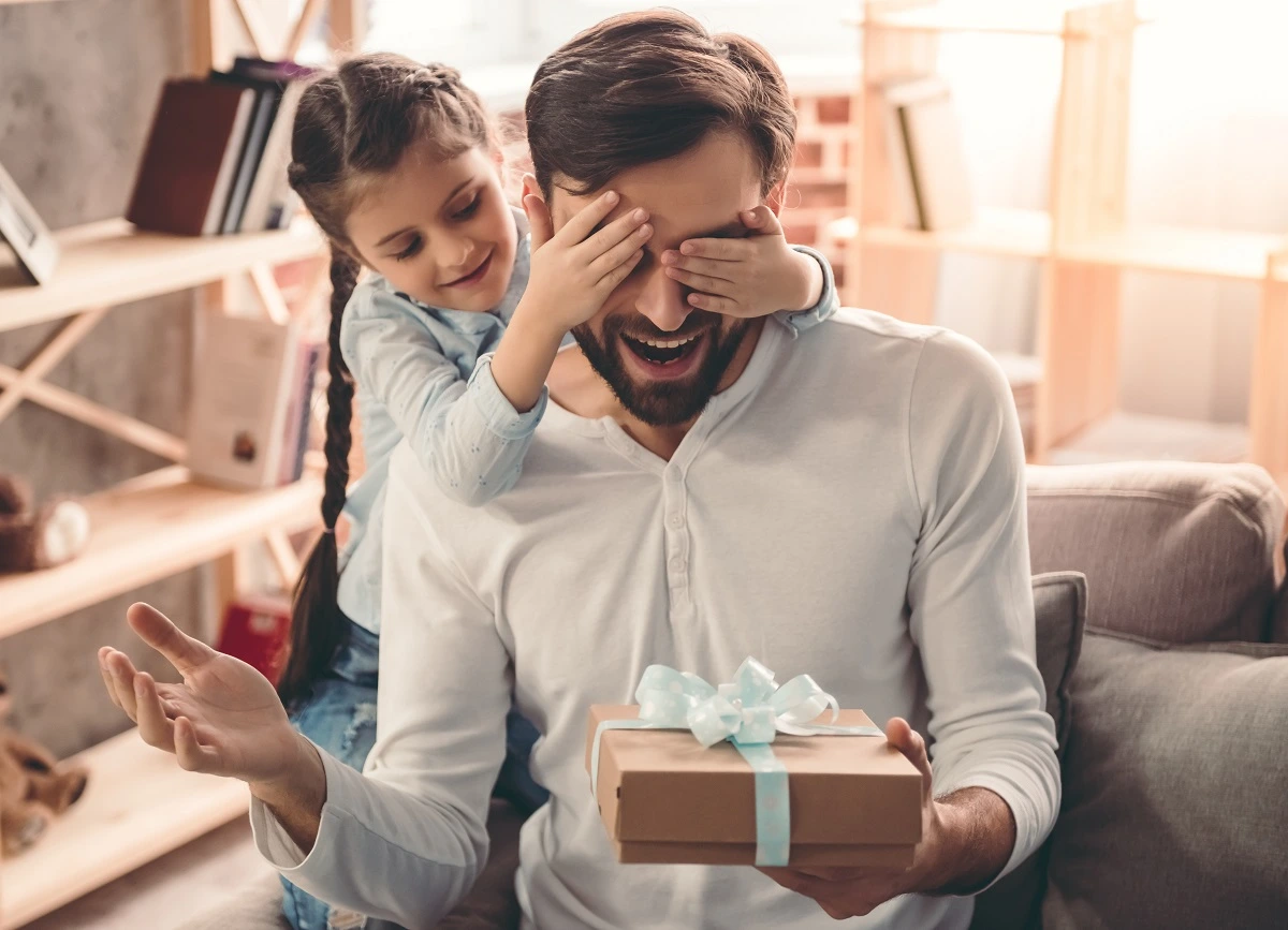 Día del Padre en Colombia se adelanta: NYCE entrega recomendaciones para regalos seguros