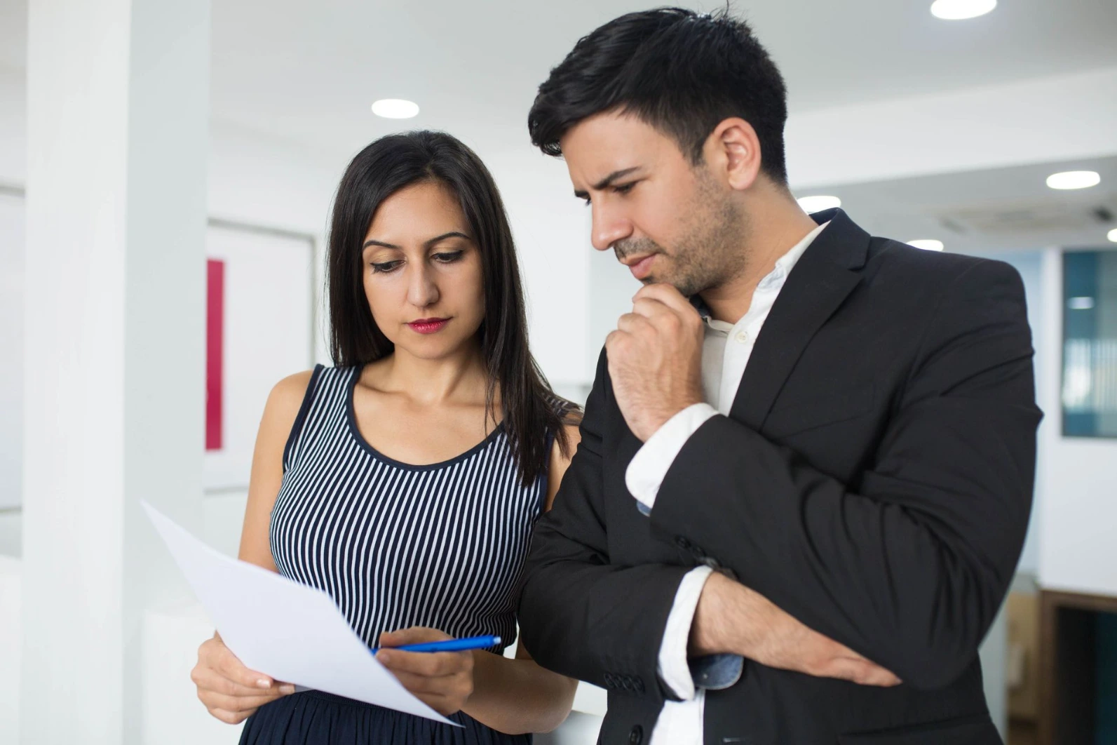 Una mala contratación: el riesgo financiero oculto en las empresas colombianas