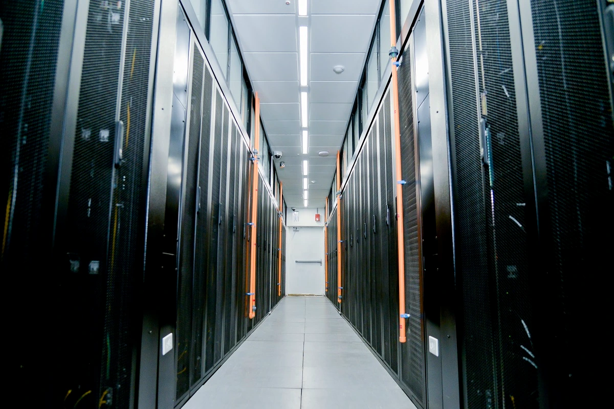 IA impulsa el crecimiento de data centers en Latinoamérica y dispara inversiones